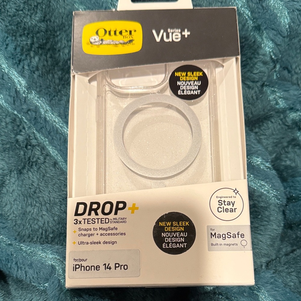 OtterBox Vue+ Series Clear Case for iPhone 14 Pro
